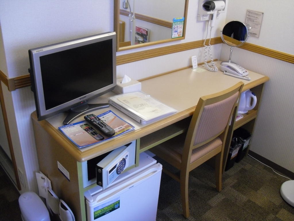 Toyoko Inn Yokohama-Sen Fuchinobe-Eki Minami-Guchi Sagamihara Exterior foto